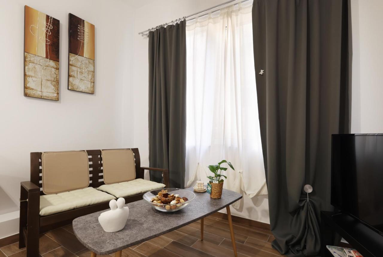 J&N Home Monastiraki أثينا المظهر الخارجي الصورة